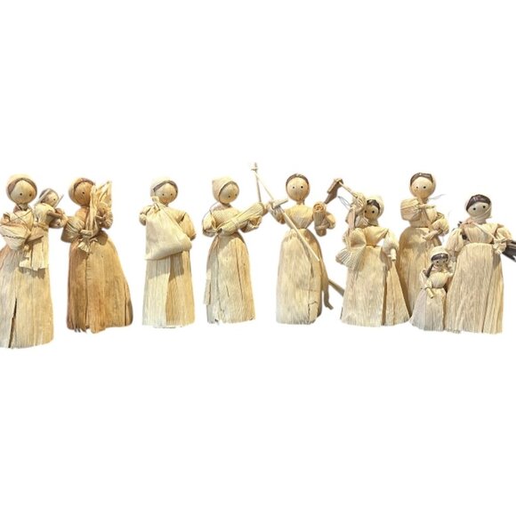 Vintage Lot of 8 Corn Husk Dolls Handmade Folk Art Thanksgiving Decor Craft Boho - Picture 1 of 7